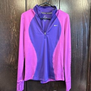 Nike Women’s Running pullover/shirt